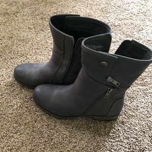 Grey Boots Size 7